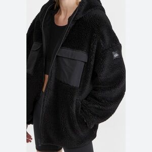 Alo cargo Sherpa jacket